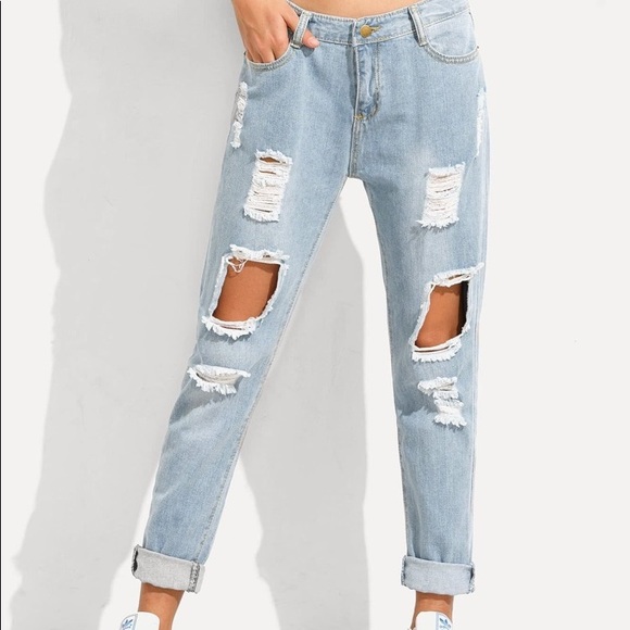 baggy ripped boyfriend jeans